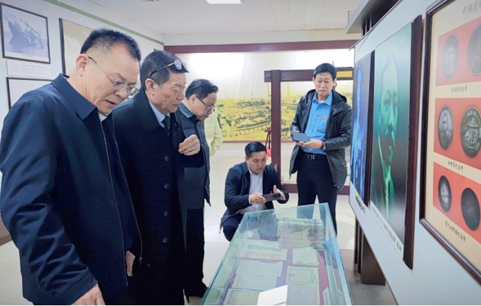 两会精神领航 十五五谋篇布局 新时代党建引领走基层赋能民企0021620